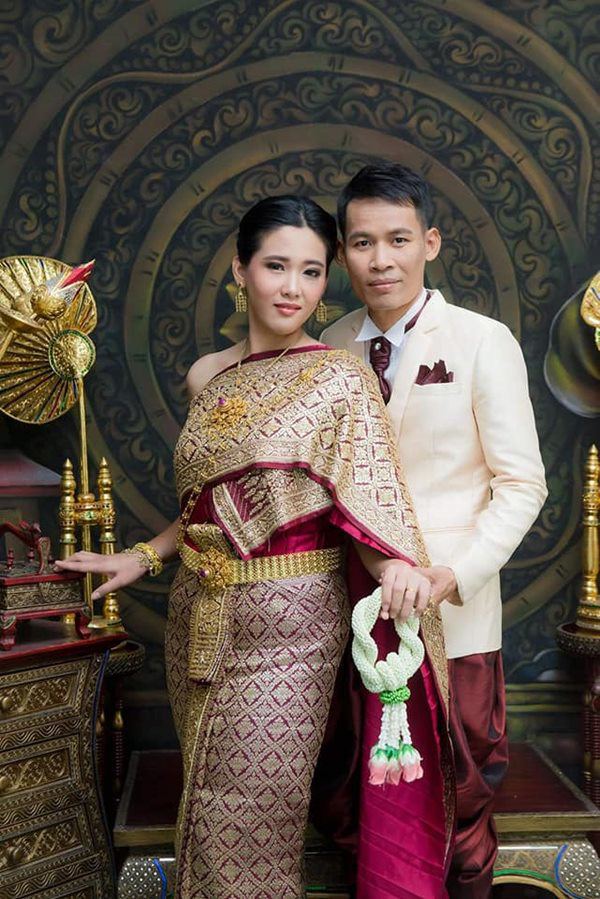 co gai xinh dep cuoi chong tho xay "khong khep duoc mieng", 2 nam sau doi thay doi khong ngo - 5