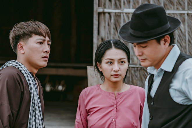 Châu Khải Phong đau đớn vì bị amp;#34;cậu Baamp;#34; Cao Minh Đạt cướp người yêu trong MV - 3