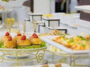 Tiêu dùng - Lý do các khách sạn thường phục vụ bữa sáng miễn phí cho khách sẽ khiến bạn bất ngờ