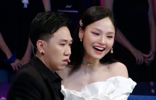 Hương Giang nhắc đến tình cũ Việt kiều: amp;#34;Sau em, anh ấy cô đơn lâu vì em khó quên đó!amp;#34; - 7