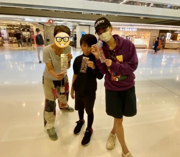 Trương Bá Chi đi ăn với người đàn ông lạ nhưng hành động khi bị phát hiện mới đáng nói - 4