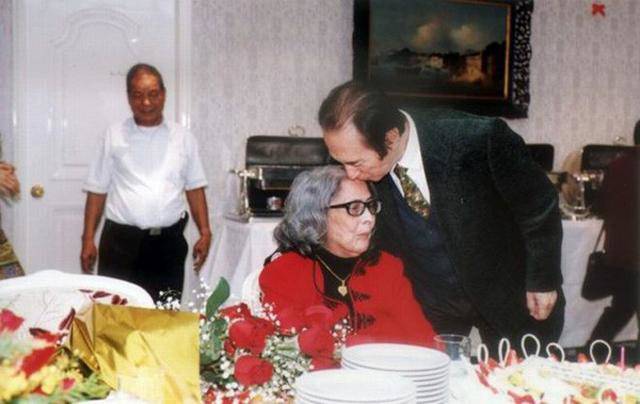 4 người vợ của tỷ phú sòng bạc Hà Hồng Sân: Xuất thân khác biệt, đấu đá như phim - 4