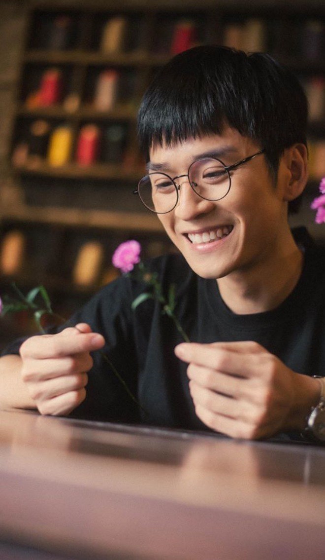 Nhân amp;#34;ngơamp;#34; Nhà Trọ Balanha: Từ tuổi thơ chăn trâu cắt cỏ tới anh thầy giáo si tình tột bậc - 6