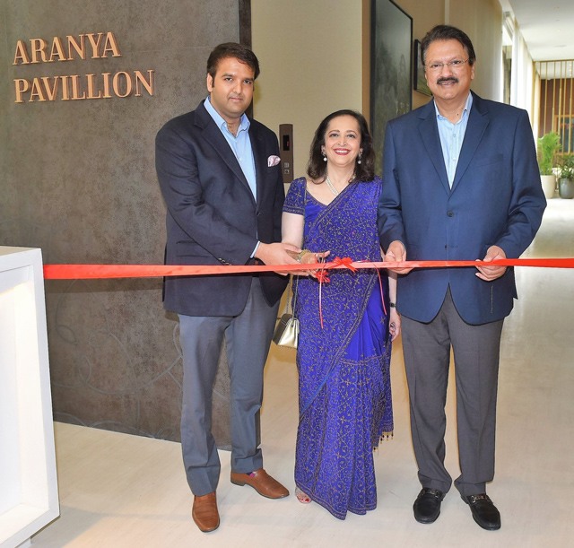 Chàng rể của gia tộc giàu nhất châu Á: Xuất thân đáng nể, đám cưới tiêu tốn hơn 2.300 tỷ - 4