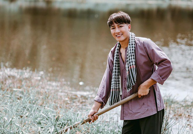 Châu Khải Phong: amp;#34;Tôi không ngại lời khen chê hay việc bị so sánh với đồng nghiệp khácamp;#34; - 3