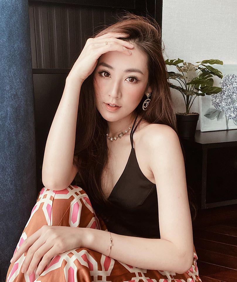 Mải giảm cân sau sinh, Á hậu Dương Tú Anh giờ gầy rộc, lộ cả xương vai - 3