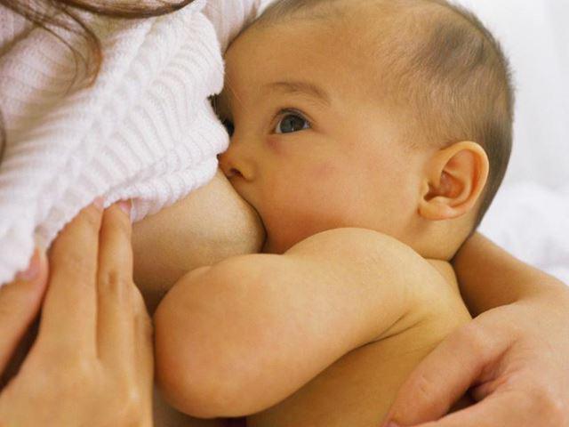 Mắt trẻ sơ sinh bị vàng, nguyên nhân do đâu? - 2