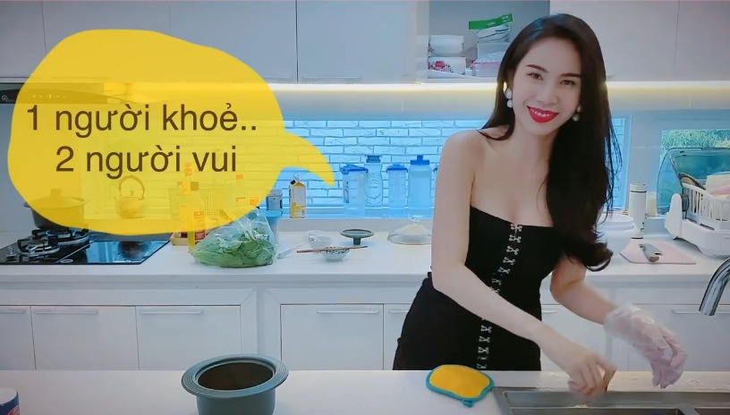 thuy tien nau mon "1 nguoi khoe 2 nguoi vui" gia dat cho cong vinh, con gai chay mat dep - 4