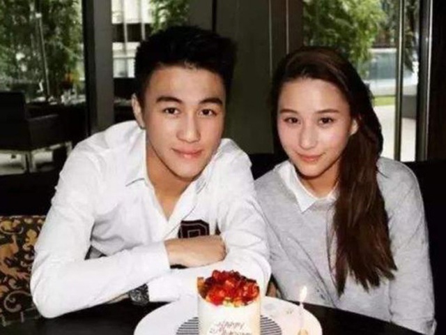 Ngôi sao 24/7: Bố mất ngày thứ 6, cậu ấm trùm sòng bài thái độ với chị gái khác mẹ