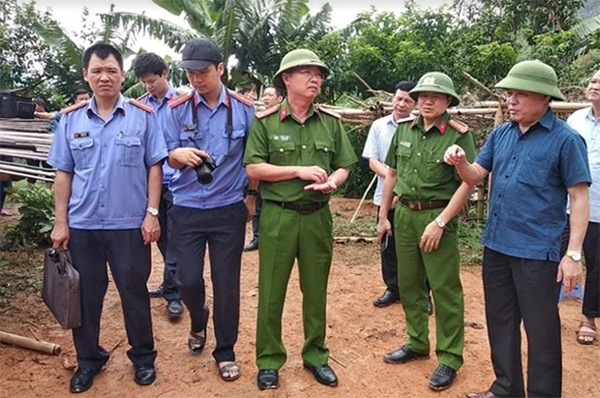 bi hoi ve cai thai trong bung be gai, nhan tinh cua ba ngoai gay ra an mang kinh hoang - 3