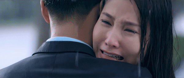 Bí mật amp;#34;đang đùa lại thậtamp;#34; của cảnh ôm nhiều nước mắt nhất Tình Yêu Và Tham Vọng - 1