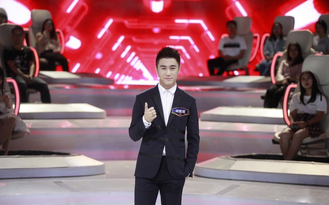 Ngôi sao 24/7: Bố mất ngày thứ 6, cậu ấm trùm sòng bài amp;#34;thái độamp;#34; với chị gái khác mẹ - 3