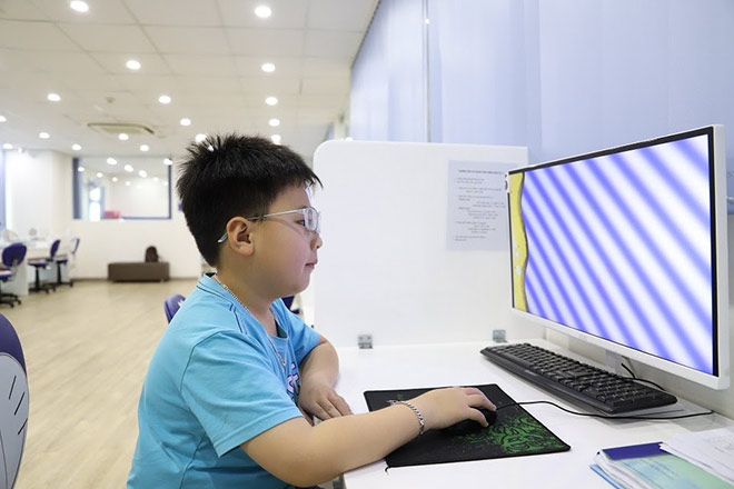 Trẻ nheo mắt và nguy cơ tiềm ẩn bệnh nguy hiểm - 3