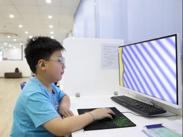 Trẻ nheo mắt và nguy cơ tiềm ẩn bệnh nguy hiểm