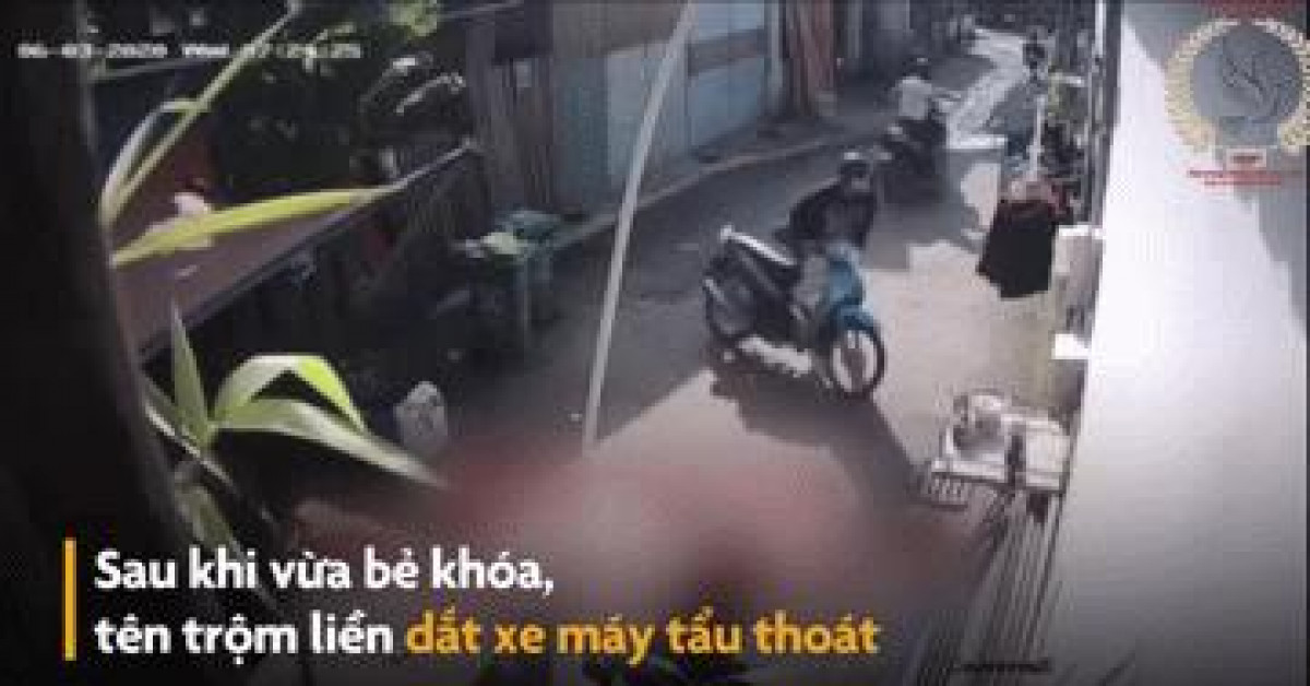 Clip Eva - Nhóm trộm xe máy liều lĩnh xịt hơi cay vào mặt người dân để thoát thân