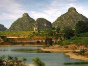 Xem ăn chơi - Truyền thuyết đau lòng về ngọn núi có hình bầu ngực kỳ lạ ở Trung Quốc