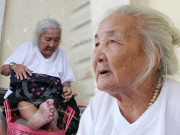 Tin tức - Gặp bà "Liên mặt sắt" trụ lâu nhất vỉa hè phố cổ, đàn ông nghe tên "lắc đầu, lè lưỡi"