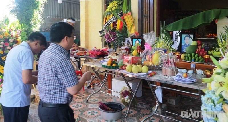 vu tai nan kinh hoang 3 nguoi chet o thanh hoa: noi xot xa cua nguoi o lai - 1