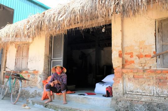 Bất ngờ với những ngôi nhà bề thế của hộ cận nghèo ở xã có 712 hộ cận nghèo - 14