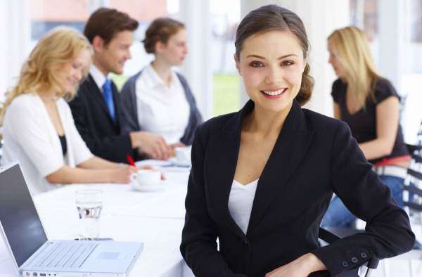 Tưởng vớ bẫm khi đánh bại cả chục ứng viên, đi làm mới ngã ngửa vì đời không như mơ - 2