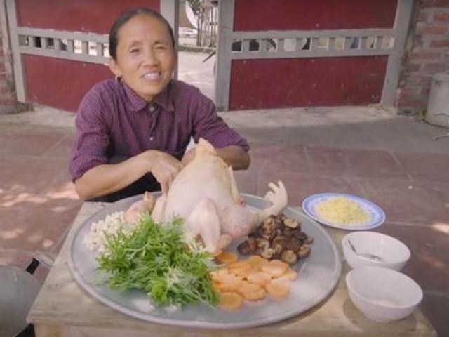 Tin tức 24h: Bà Tân Vlog đổi gió làm clip kiểu mới, dân tình bất ngờ chỉ điểm vô lý