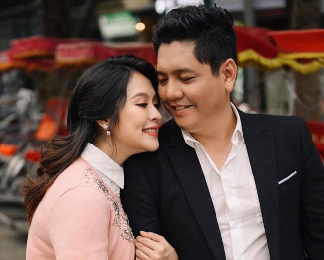 Lấy vợ kém 8 tuổi, amp;#34;cậu Baamp;#34; Cao Minh Đạt vạch tội bà xã nhưng chẳng ai muốn bênh - 15