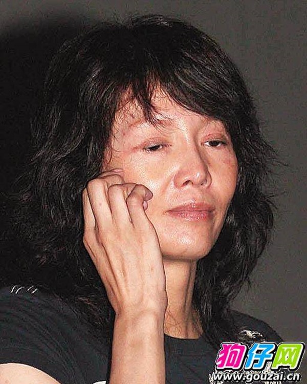 amp;#34;Quốc bảo nhan sắcamp;#34; Hong Kong: Mất cả thanh xuân vì yêu kẻ tồi, cuối cùng mang nợ vào người - 7