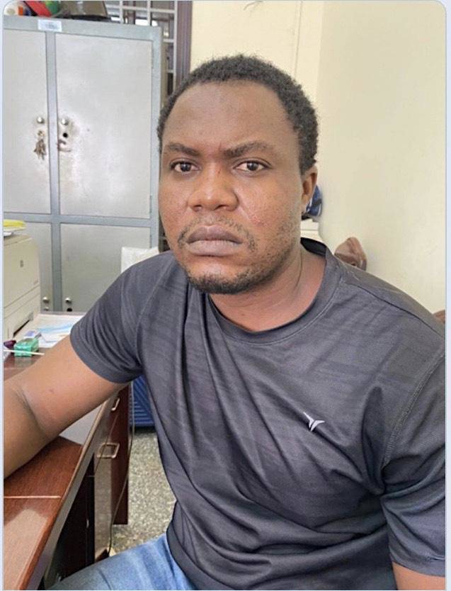 Đường dây lừa đảo 120 tỷ đồng: Chuyển 3,9 tỷ cho trai tây dù chỉ quen qua mạng - 2