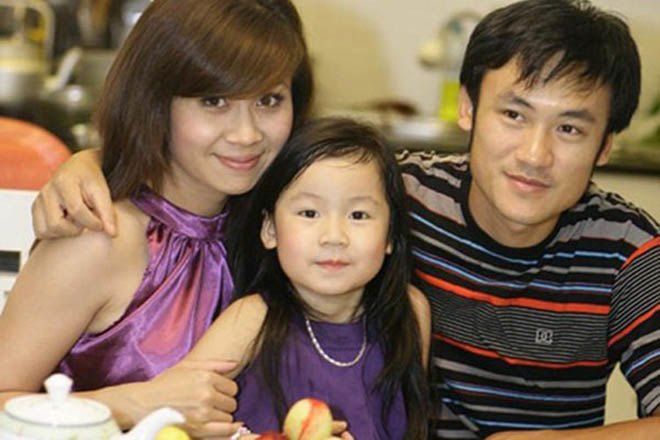 Lưu Thiên Hương mệt mỏi, doạ kiện trước thông tin đã ly hôn chồng sau 16 năm chung sống - 3