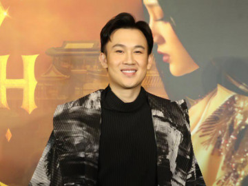 Dương Triệu Vũ khẳng định không có đại gia bao nuôi, cho tiền làm MV tiền tỷ