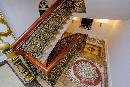 Biệt thự dát vàng của nữ đại gia khiến Khắc Tiệp phải thốt lên amp;#34;đi cả ngày không hếtamp;#34; - 10