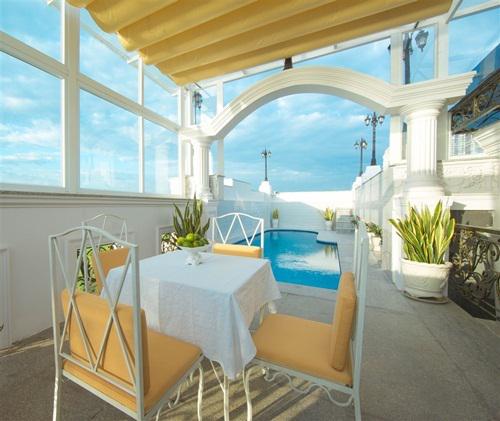 Biệt thự dát vàng của nữ đại gia khiến Khắc Tiệp phải thốt lên amp;#34;đi cả ngày không hếtamp;#34; - 15