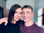 Tin tức - Người phụ nữ kết hôn với con trai riêng của chồng, kém mình 15 tuổi giờ ra sao?