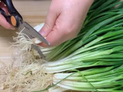 Bếp Eva - Mua nhiều hành lá về ăn không hết, hãy làm ngay cách này sẽ để được nửa năm