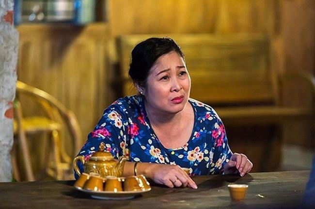 NSND Hồng Vân: amp;#34;Bị đồn thất thiệt, nghệ sĩ sẽ phản ứng theo tính cách và đẳng cấp của mìnhamp;#34; - 4