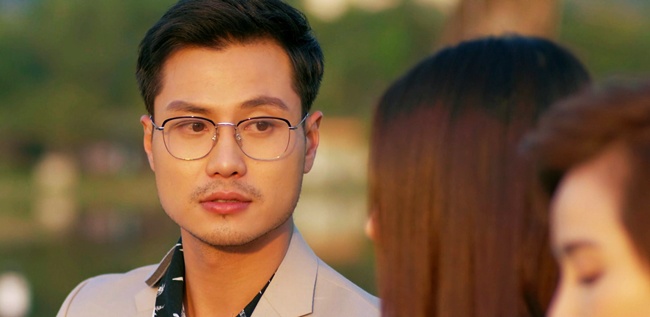 Tình Yêu Và Tham Vọng: Số đào hoa như Linh, hết được Minh ôm eo lại tới Sơn tỏ tình - 5