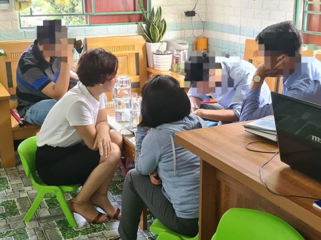 Vụ bé trai có hành động “nhạy cảm” với bé gái mầm non: Giáo viên, phụ huynh nói gì? - 2