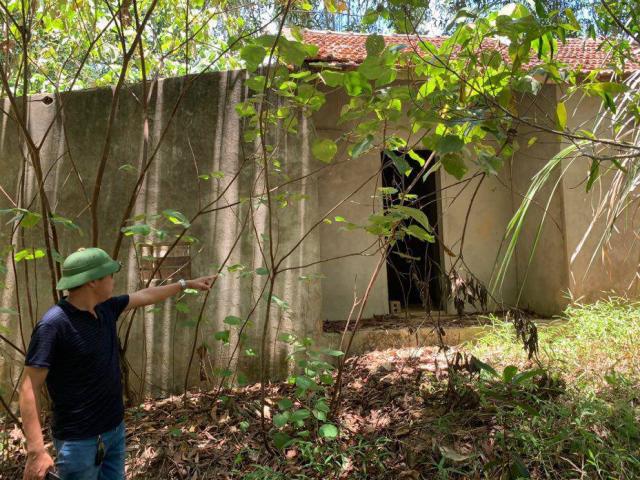 Bé trai 5 tuổi tử vong trong nhà hoang, hai tay bị trói: Nhận định nguyên nhân cái chết