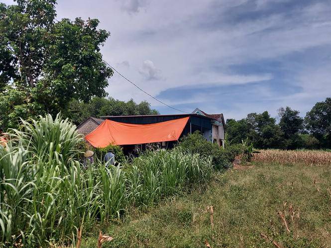 Tin tức 24h: Hé lộ tin bất ngờ vụ bé trai 5 tuổi chết trong tư thế bị trói tay - 1