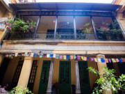 Tin tức - Hé lộ về chủ nhân và cuộc sống trong căn biệt thự 100 tuổi của thương gia nức tiếng