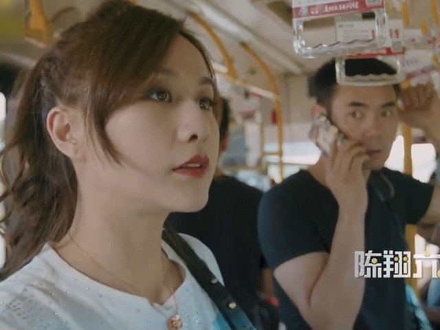 Thanh niên nhận kết đắng chỉ vì mê gái xinh trên xe buýt