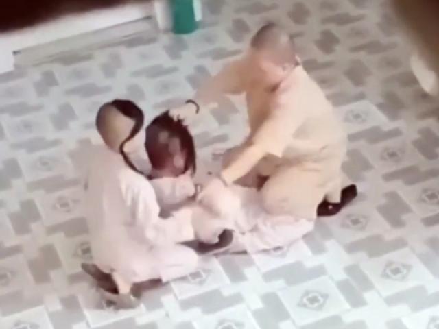 Sư cô tát, giật tóc đồ đệ ở chùa: Mẹ bé gái trong clip bất ngờ lên tiếng