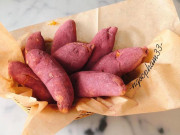 Bếp Eva - Học vợ đảm làm bánh mì hình khoai lang trông như thật đang sốt xình xịch trên MXH