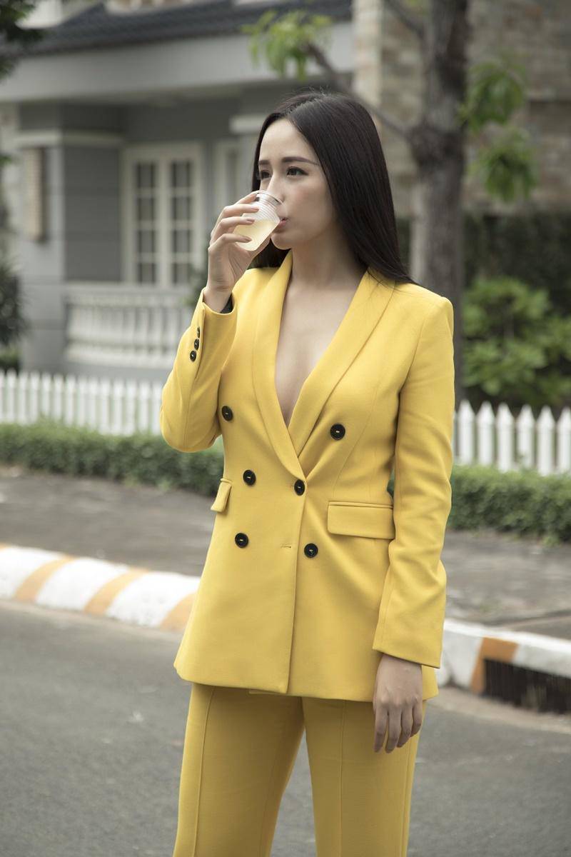 oanh kieu dien vest xe sau quen noi y, cdm nhan khong ra con gai thi binh ngay nao - 9