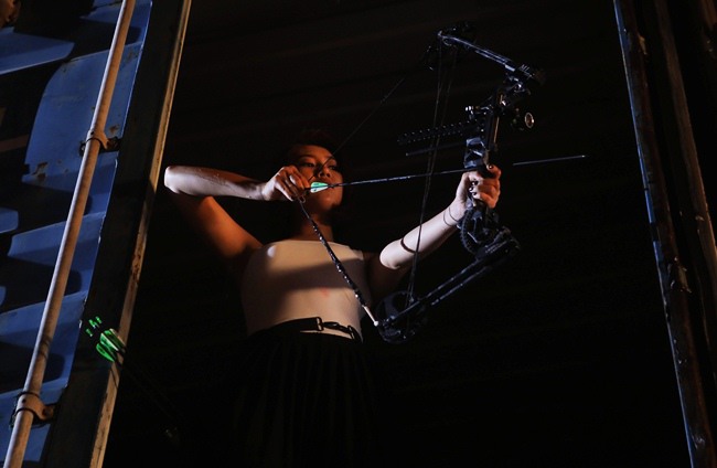 Sự thật chuyện amp;#34;Hân hoa hậuamp;#34; Thúy Ngân chấn thương cổ, gãy mũi phải amp;#34;làm lạiamp;#34; mặt vì quay phim - 7