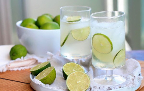 Du lịch chung, dàn mỹ nhân làng Yên - Cô gái nhà người ta thi nhau đọ dáng gợi cảm - 17