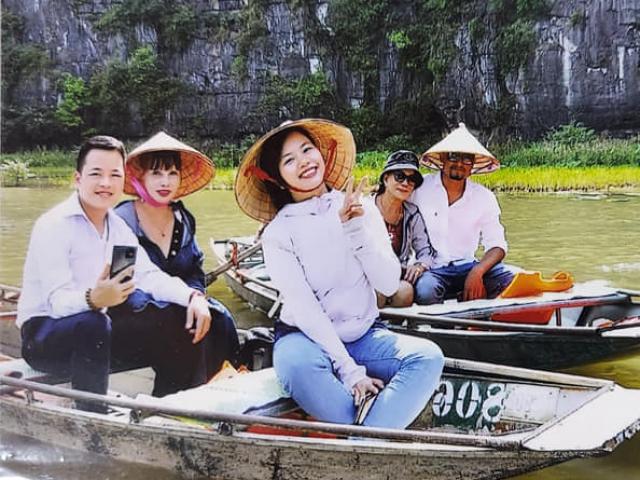 Động thái lạ của cô dâu 65 với cô dâu Thu Sao sau màn bóc phốt khiến CĐM ngỡ ngàng