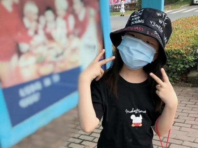 Nữ sinh ngã lan can tử vong tại trường, gia đình sốc khi đọc lại bài văn trước khi chết
