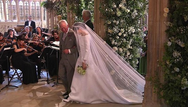 Meghan làm phật lòng bố chồng Thái tử chỉ sau 4 ngày về làm dâu - 4