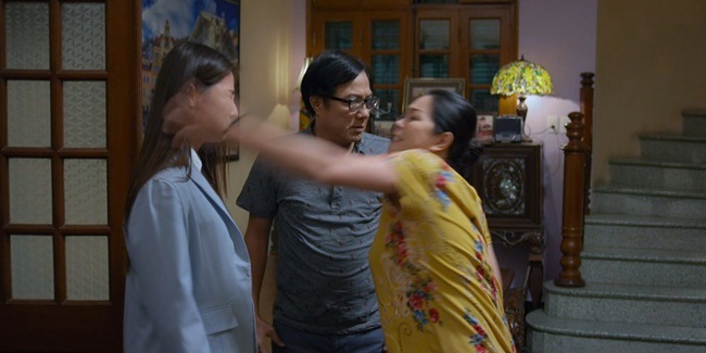 Tình Yêu Và Tham Vọng: Vừa bị Ánh phá đám cưới với Sơn, Linh lại ăn tát từ mẹ ghẻ - 6